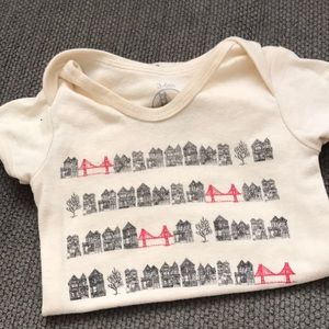 Short sleeve San Francisco onesie